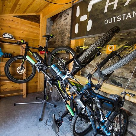 Mountain Hostel Tarter Buitenkant foto
