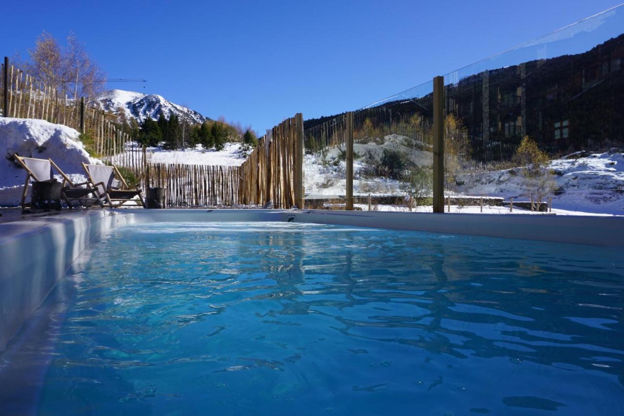 Mountain Hostel Tarter Buitenkant foto