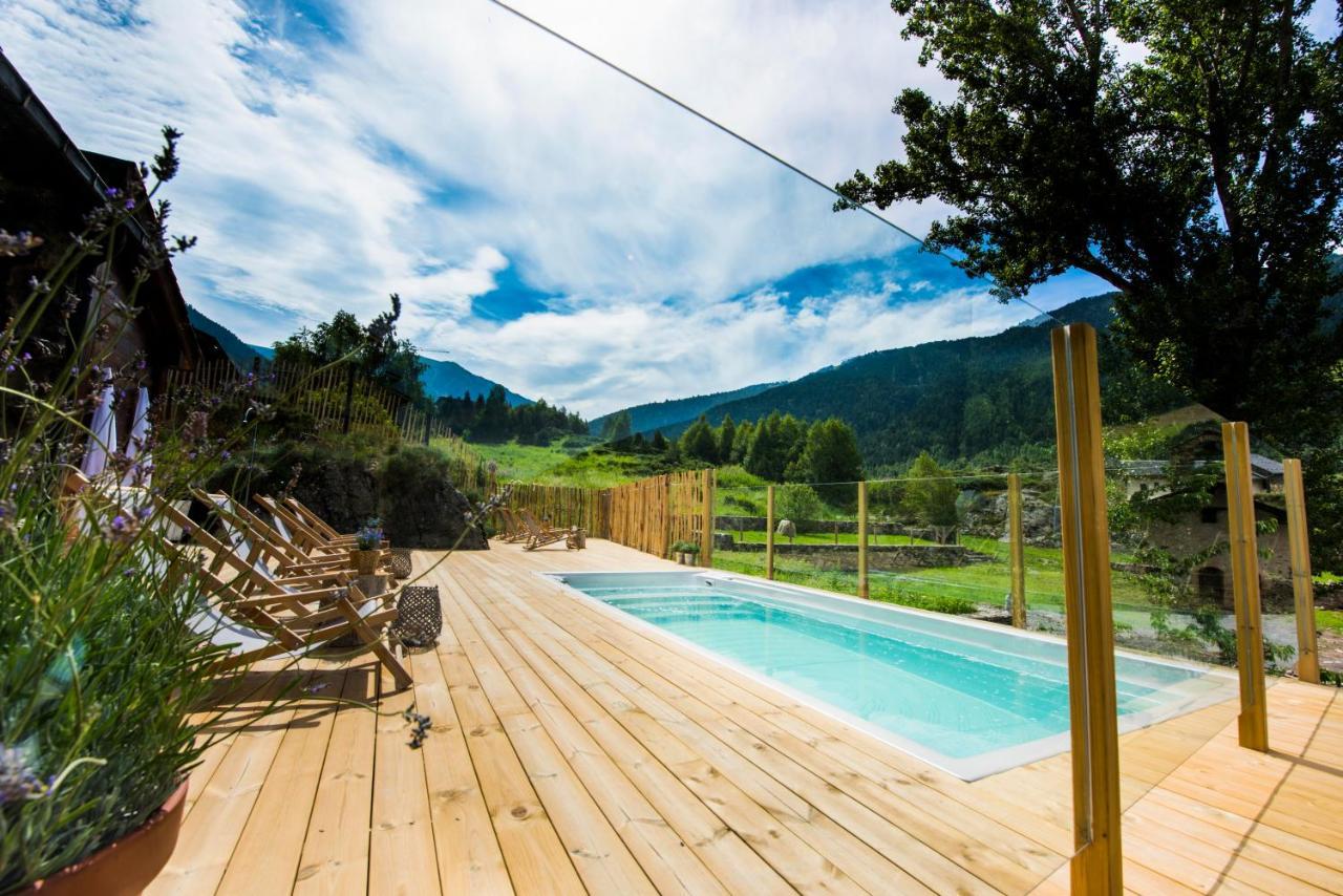 Mountain Hostel Tarter Buitenkant foto