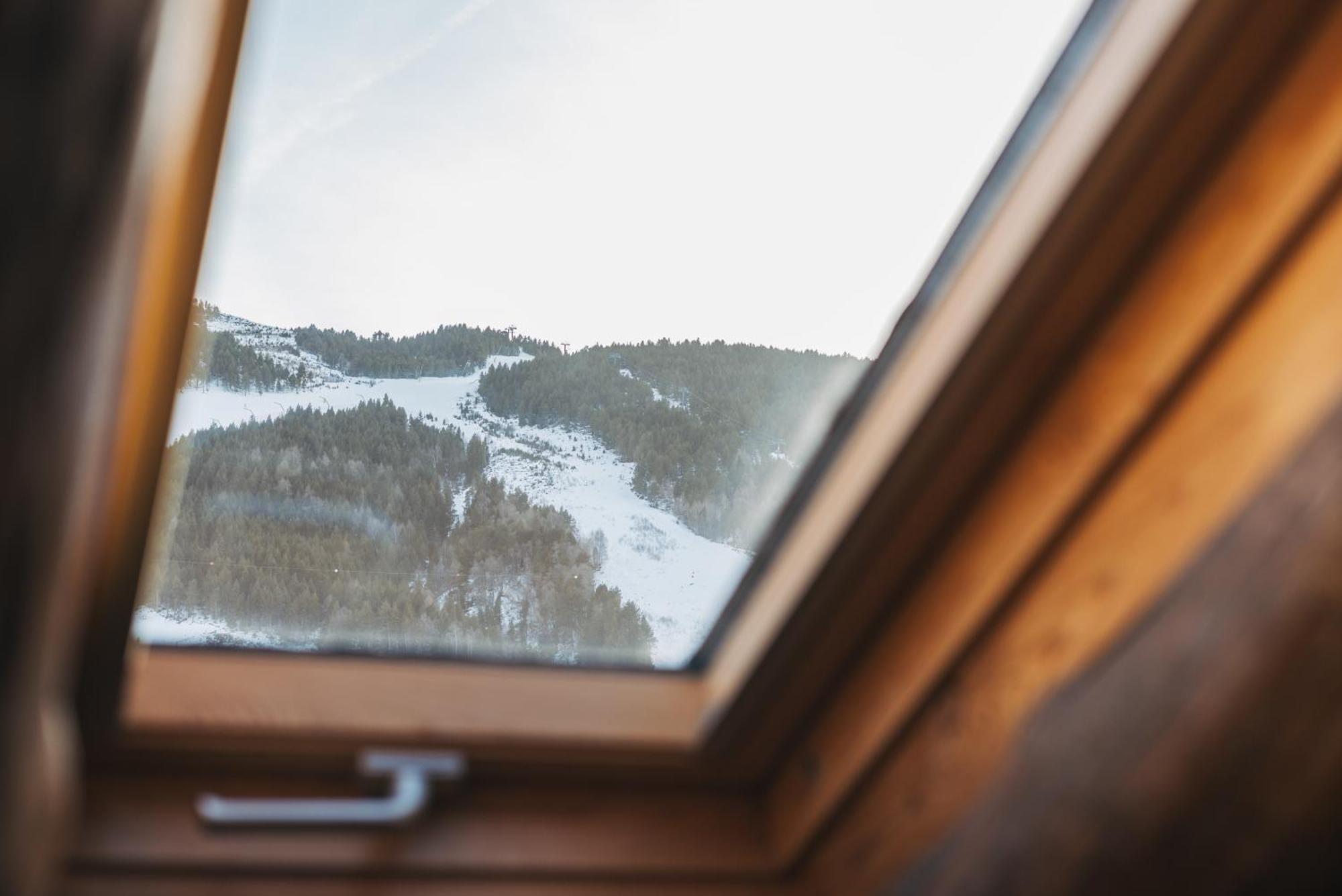 Mountain Hostel Tarter Buitenkant foto