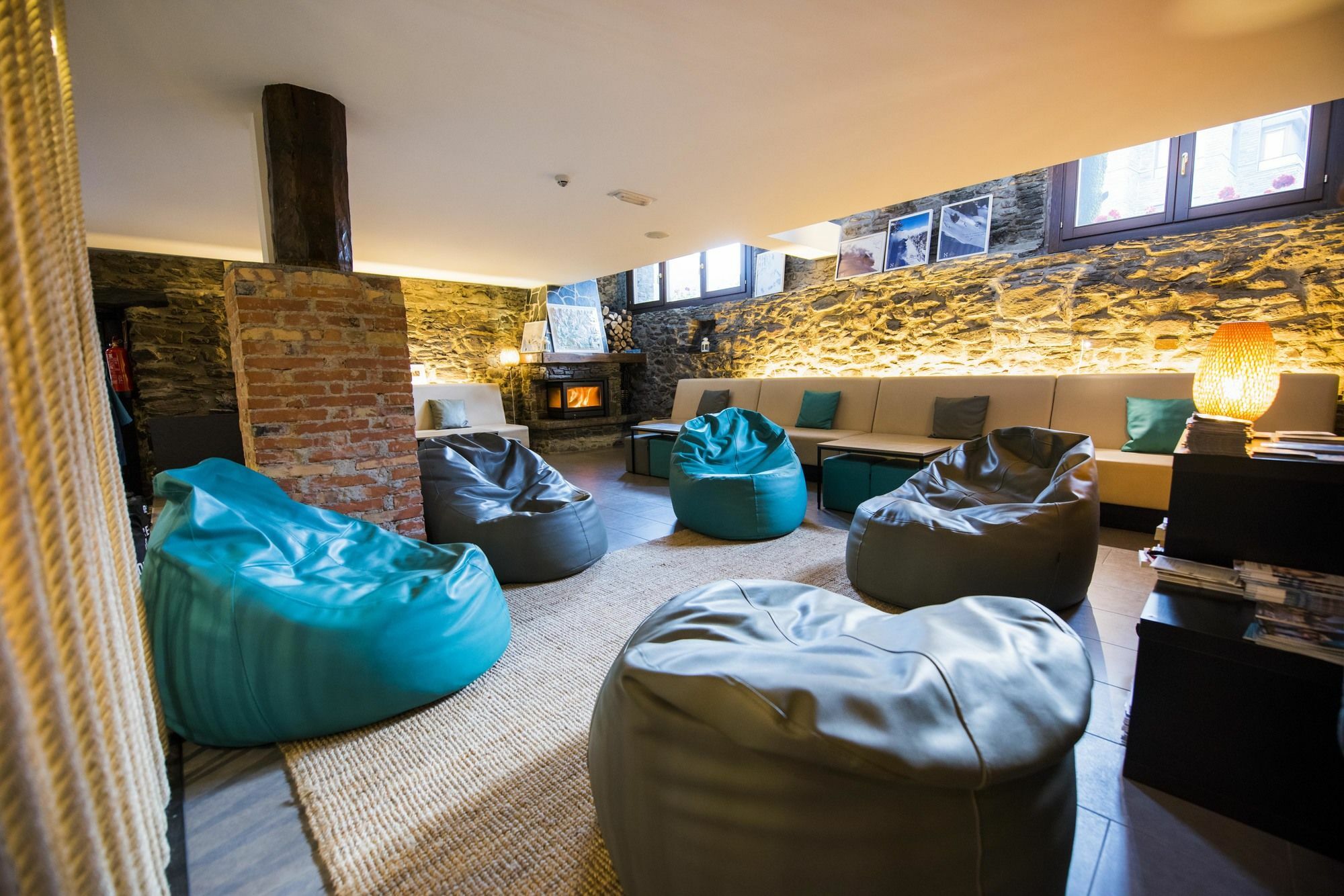 Mountain Hostel Tarter Buitenkant foto