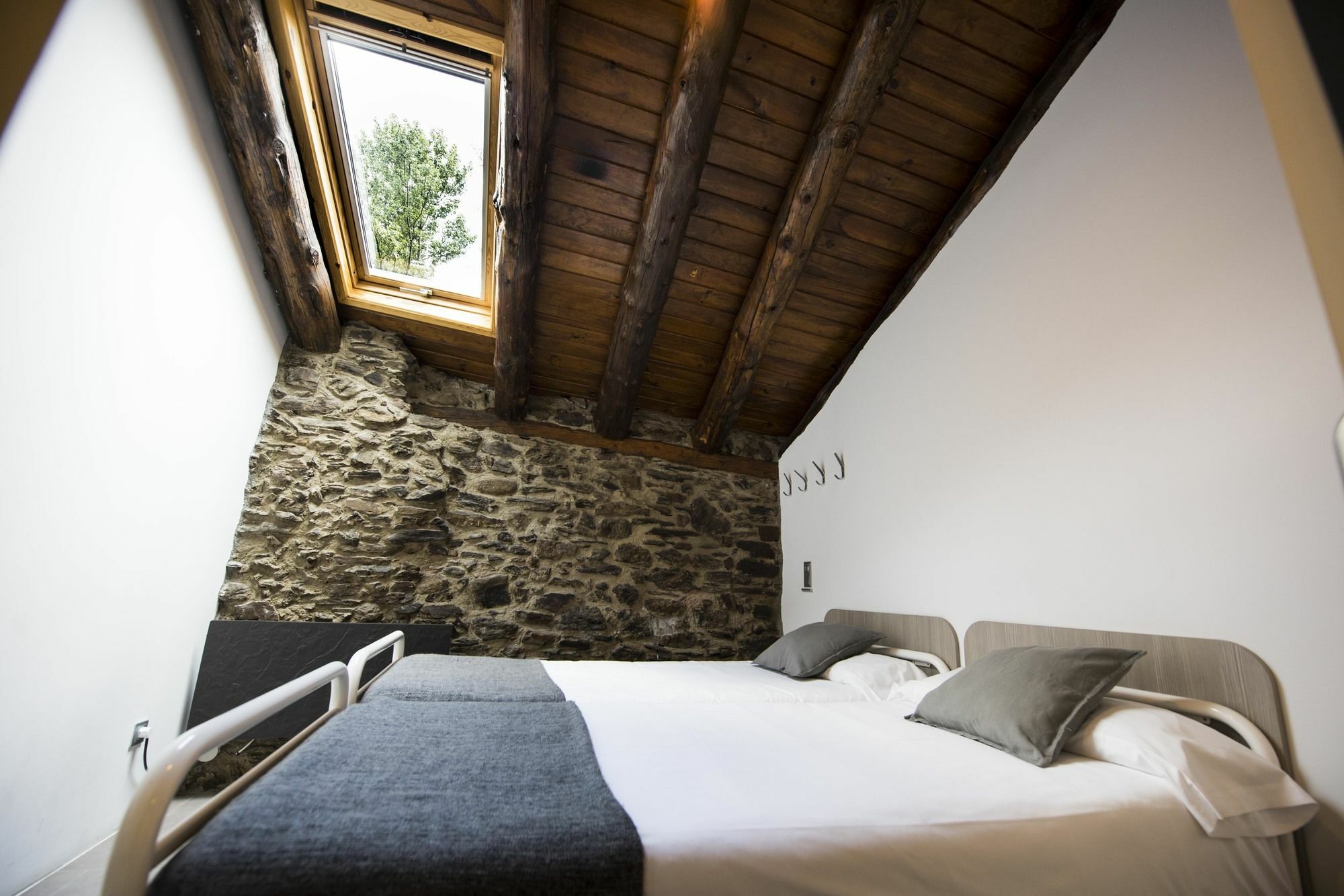 Mountain Hostel Tarter Buitenkant foto